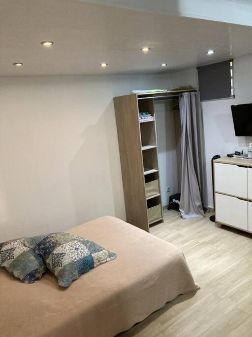 Agreable Logement, Bien Situe 舍尔谢 外观 照片