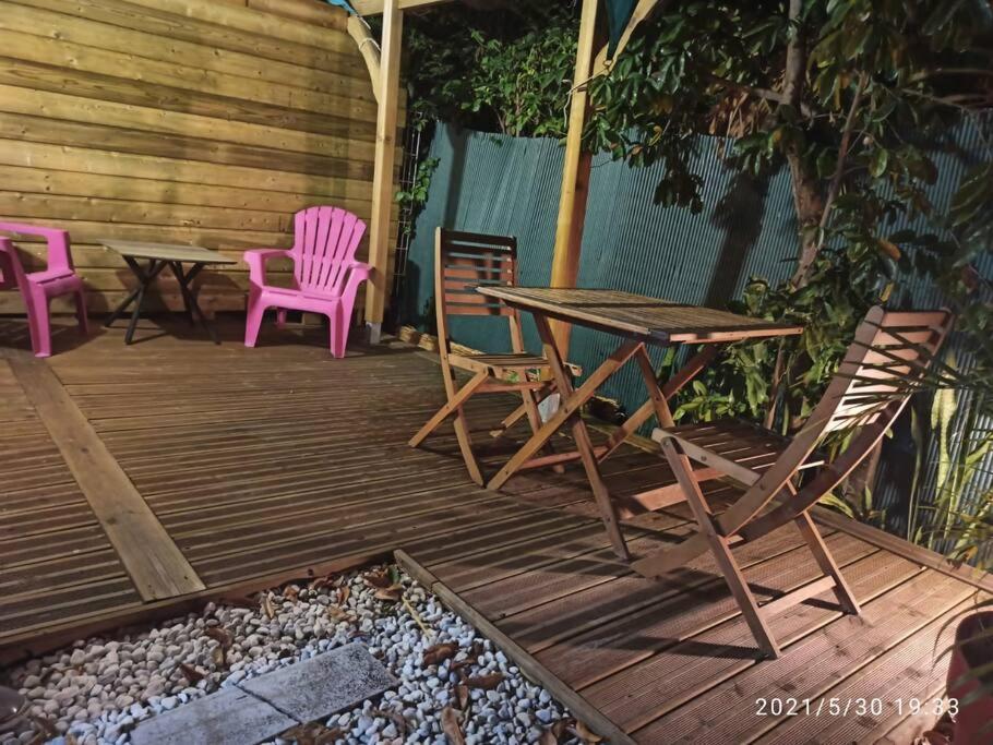 Agreable Logement, Bien Situe 舍尔谢 外观 照片